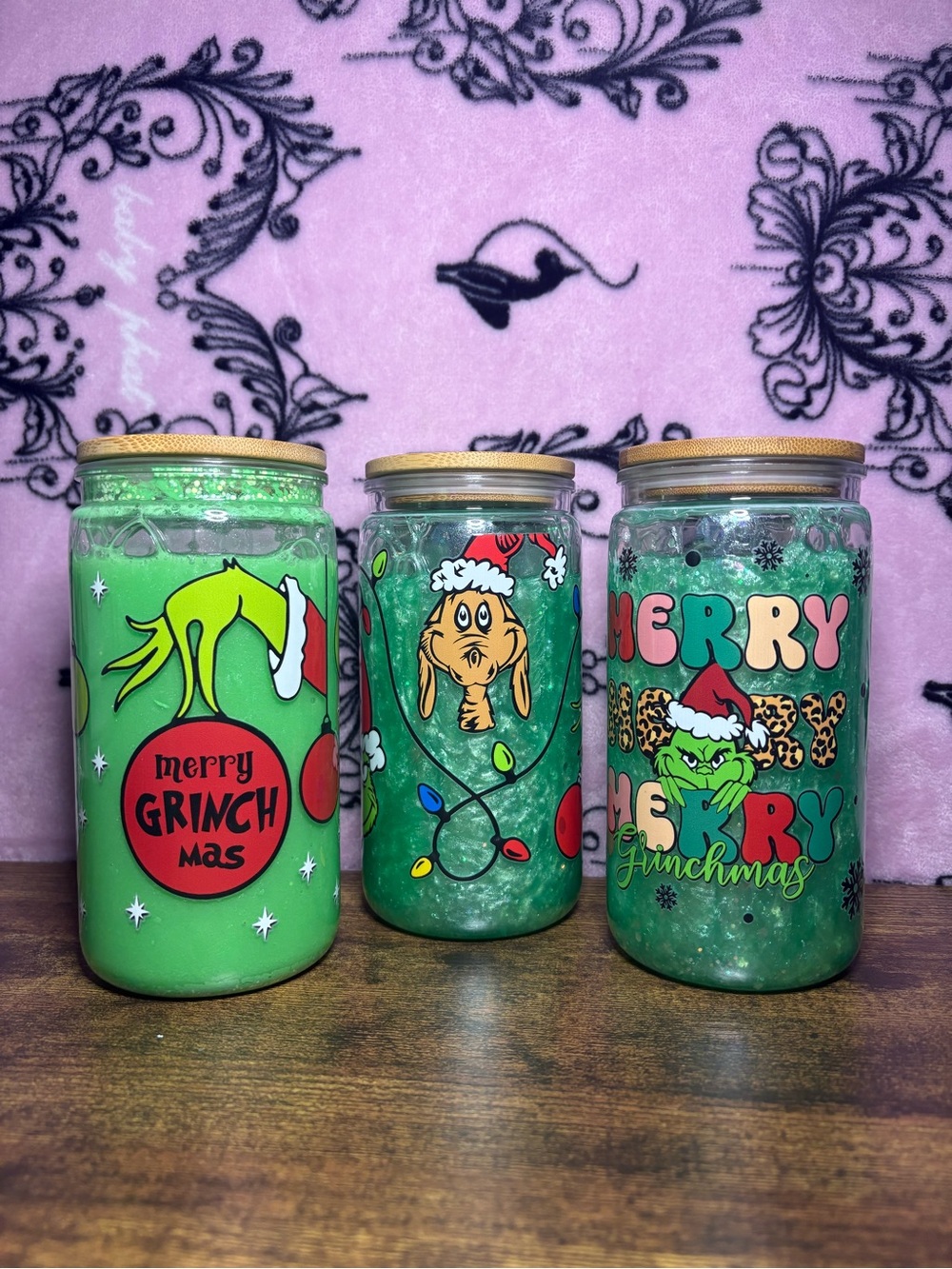 1pc Holiday grinch cup! only comes with one message which one you want!